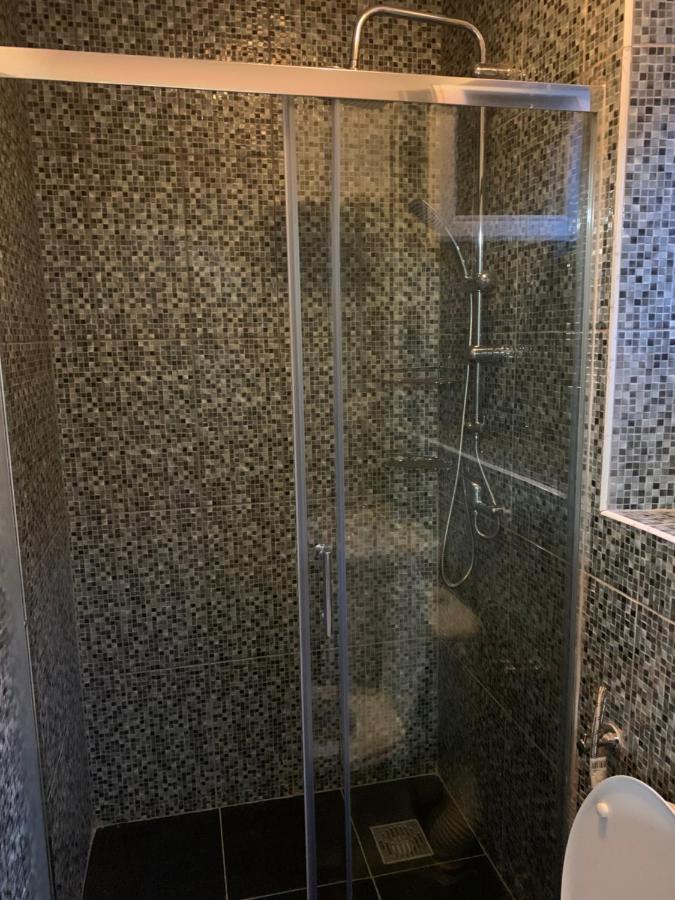 Luxury Accommodation Republicii Brasov Bagian luar foto