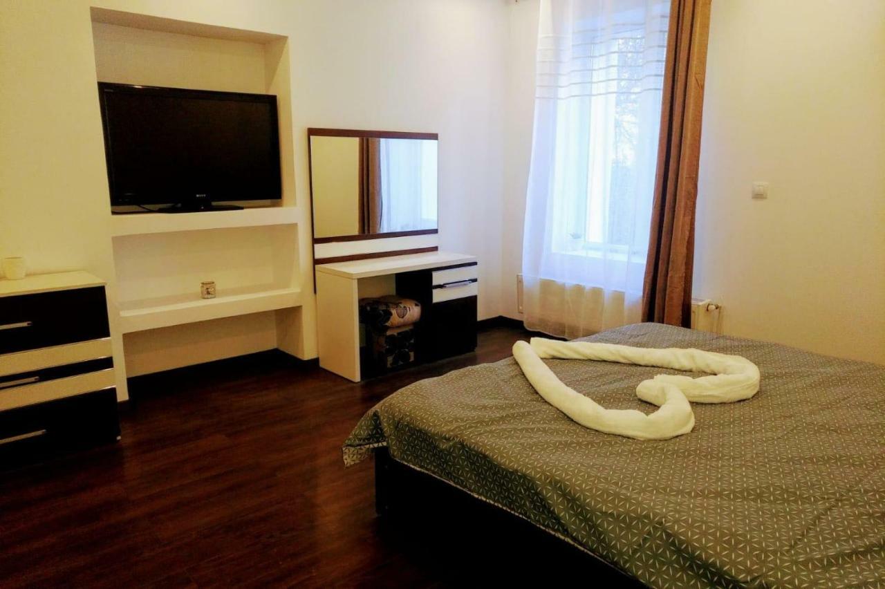 Luxury Accommodation Republicii Brasov Bagian luar foto